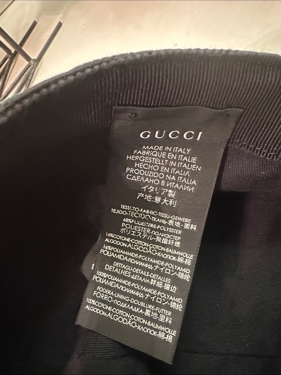 Gucci Black Signature Print with Web size Large 59